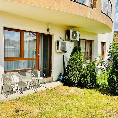 Apartament Rose Garden Apartment Bucharest Exterior photo