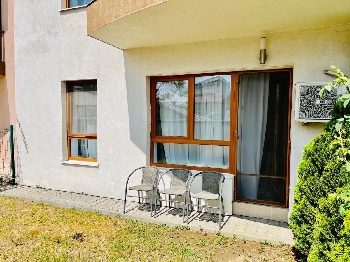 Apartament Rose Garden Apartment Bucharest Exterior photo